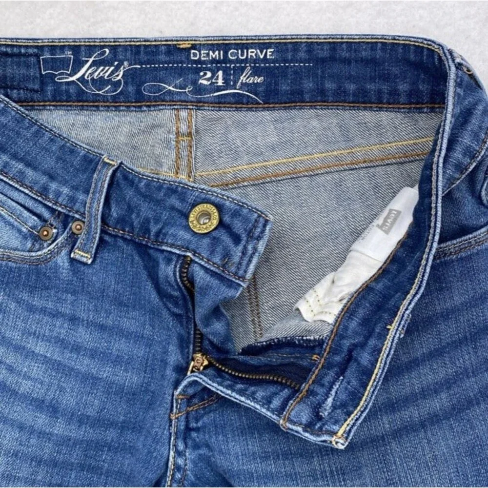 Levi's Demi Curve Flare Jeans Womens Blue Denim Low Rise Stretch 24x27 - Picture 5 of 14